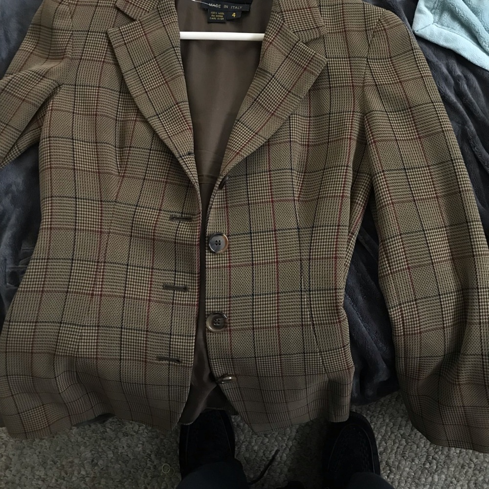 Donna Karan women’s suit
